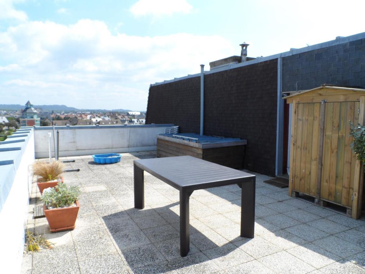 Appartement Avec Terrasse Panoramique, Acceptant Les Animaux, Parking - Fr-1-487-281 Cabourg Εξωτερικό φωτογραφία